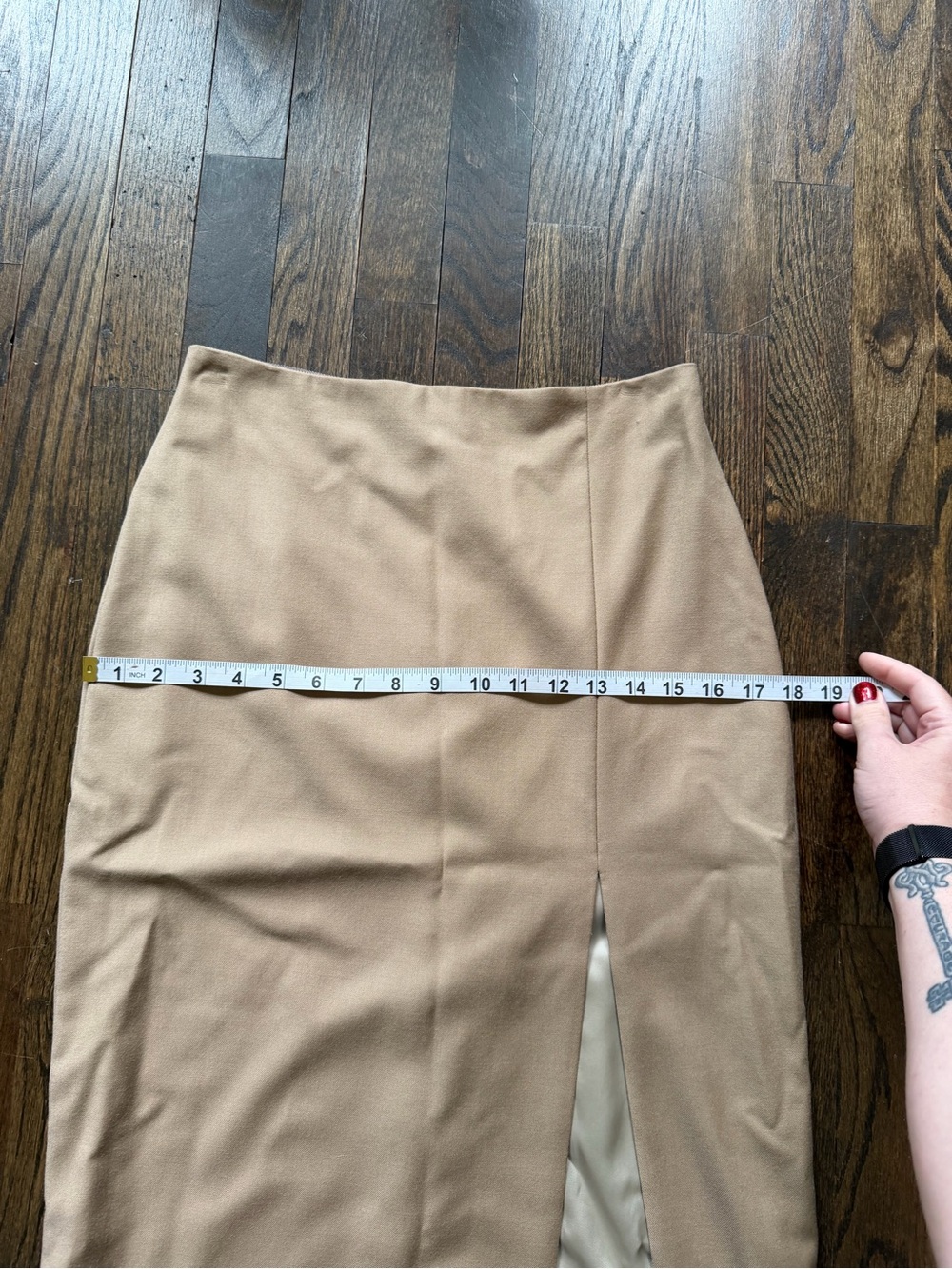 Theory Neutral Beige Wool Pencil Skirt with Front Slit - Picture 7 of 11